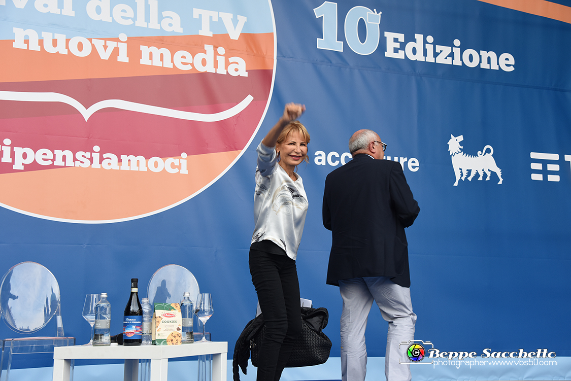 VBS_7975 - Lilli Gruber intervista Massimo Galli Infettivologo.jpg